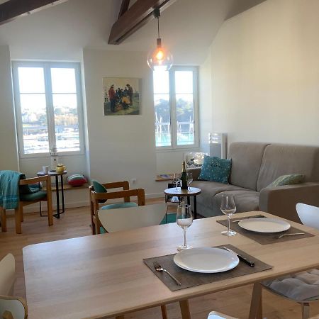 Appartement Du Port - Audierne Buitenkant foto