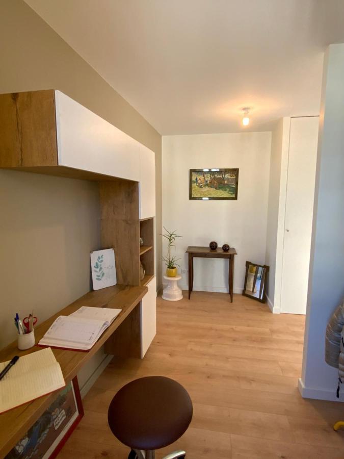 Appartement Du Port - Audierne Buitenkant foto