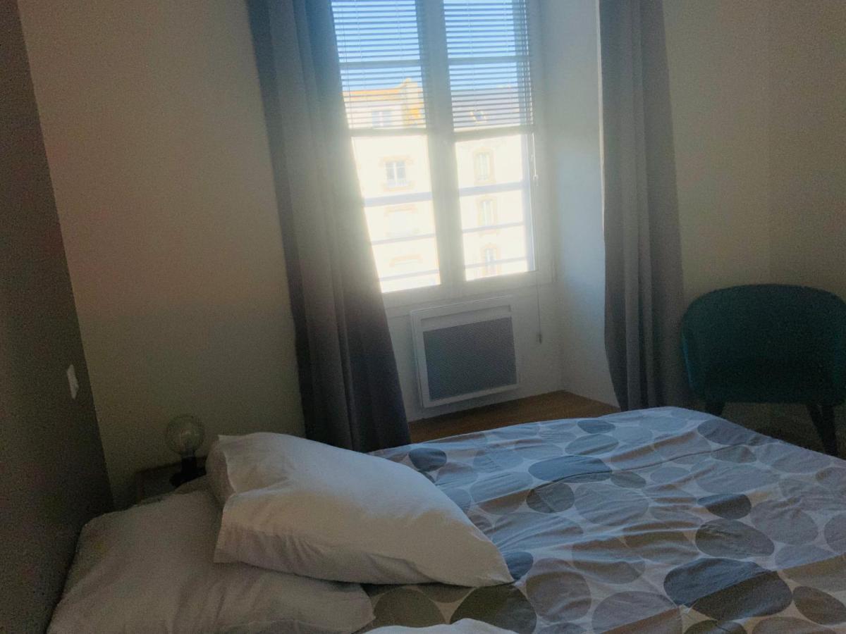 Appartement Du Port - Audierne Buitenkant foto