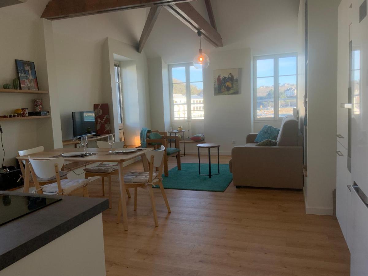 Appartement Du Port - Audierne Buitenkant foto